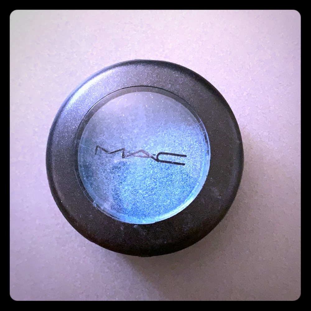 MAC eyeshadow